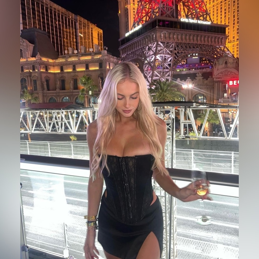 White Fox Boutique Never Ending Secrets Bustier Black Size S NWT